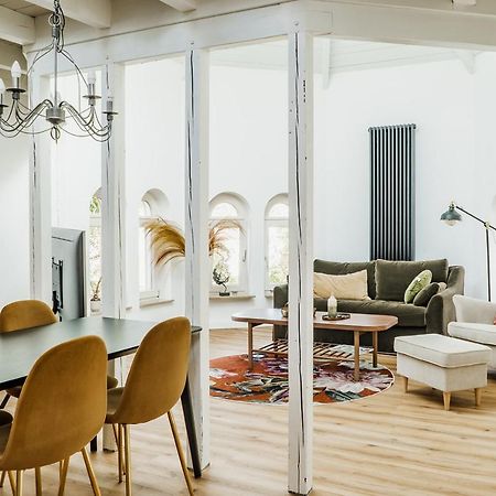 360 Grad Hotel&Bar Leer Buitenkant foto